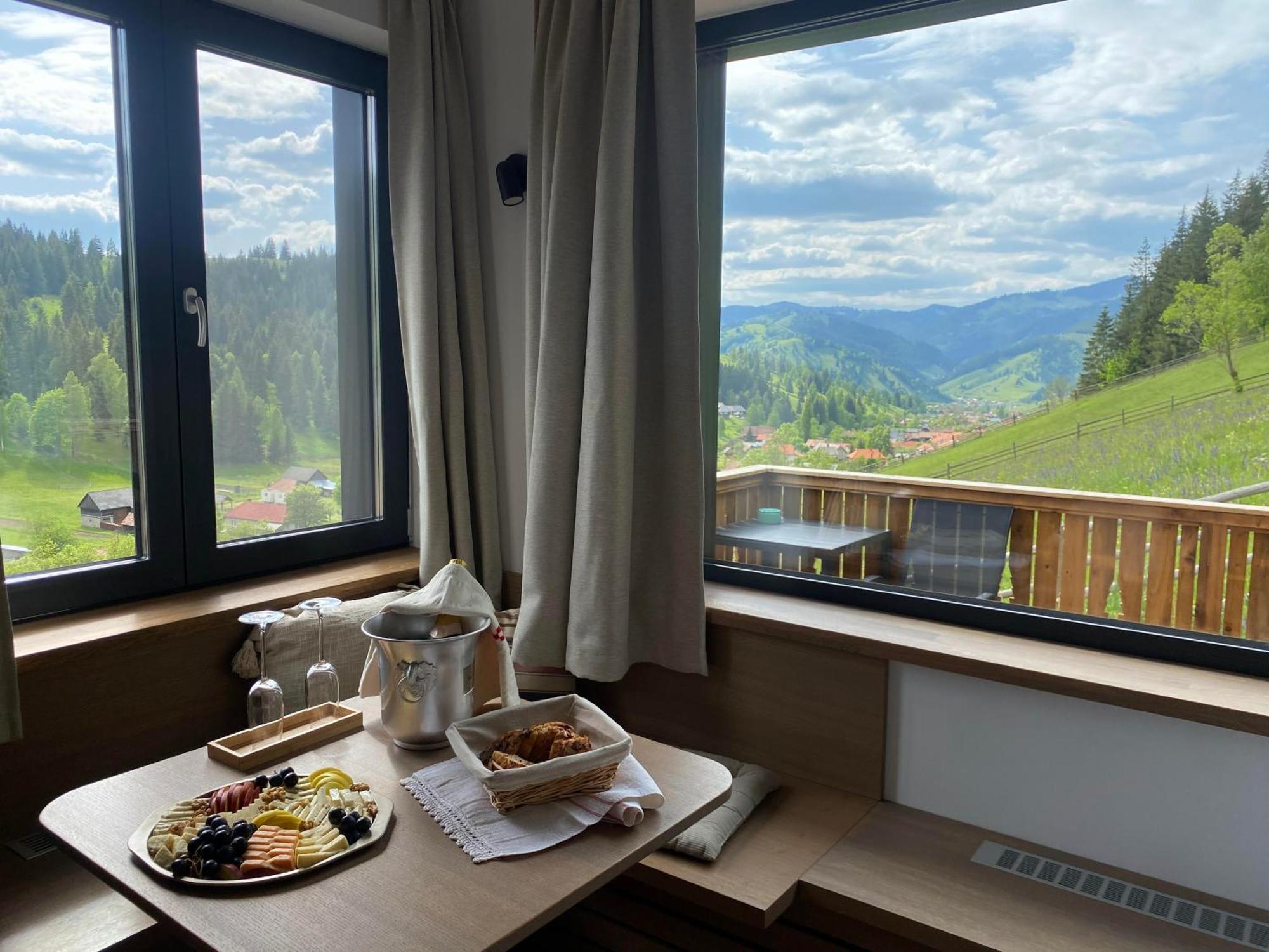 Kaliba Cabins Valea Boros ภายนอก รูปภาพ
